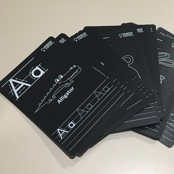 NEW! Imagination Starters Travel Set with Write-On Flash Cards, Crayons & Wipes - Picture 11 of 15